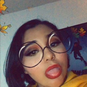 Meet your Posher, Reshay